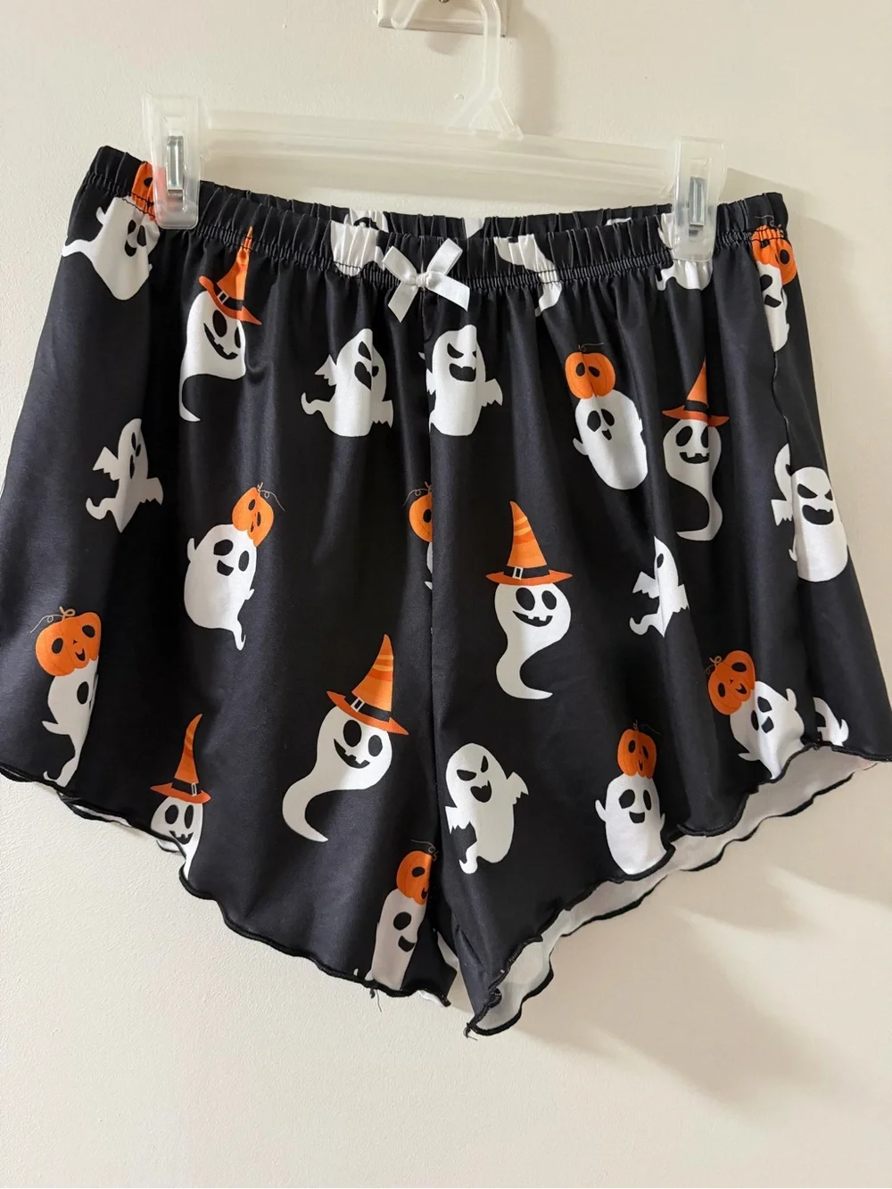 Halloween Ghost Print Black Women’s Athletic Lounge Shorts